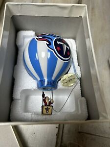 DANBURY MINT ... TENNESSEE TITANS .... 2004 CHRISTMAS VICTORY BALLOON ORNAMENT
