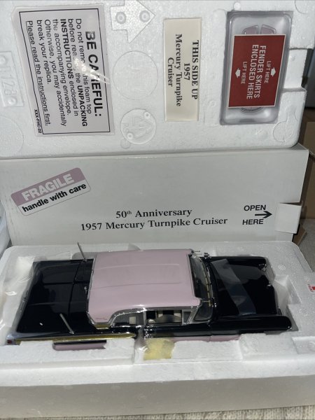 Danbury Mint ~ 50th Ann. 1957 MERCURY TURNPIKE CRUISER 1:24 Die Cast NEW IN BOX