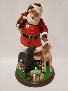 New ListingDanbury Mint Santa's Lovable Labs Labrador Retrievers Dog Christmas Figurine