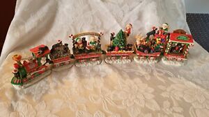 Danbury Mint Rottweiler Dog Christmas Express Train (Rare)
