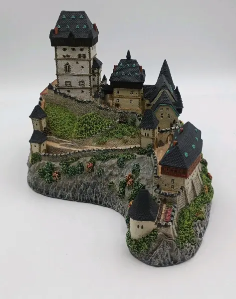 Danbury Mint Karlstejn Castle Bohemia Czech Republic Castles of Europe 1994