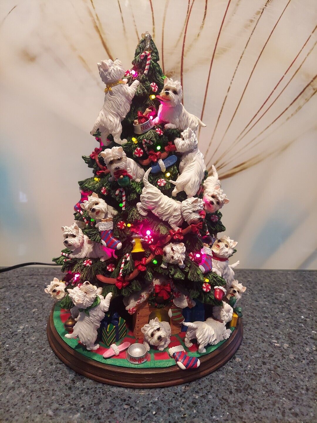 DANBURY MINT WEST HIGHLAND TERRIER WESTIE CHRISTMAS TREE.  Light  Damage WORKS