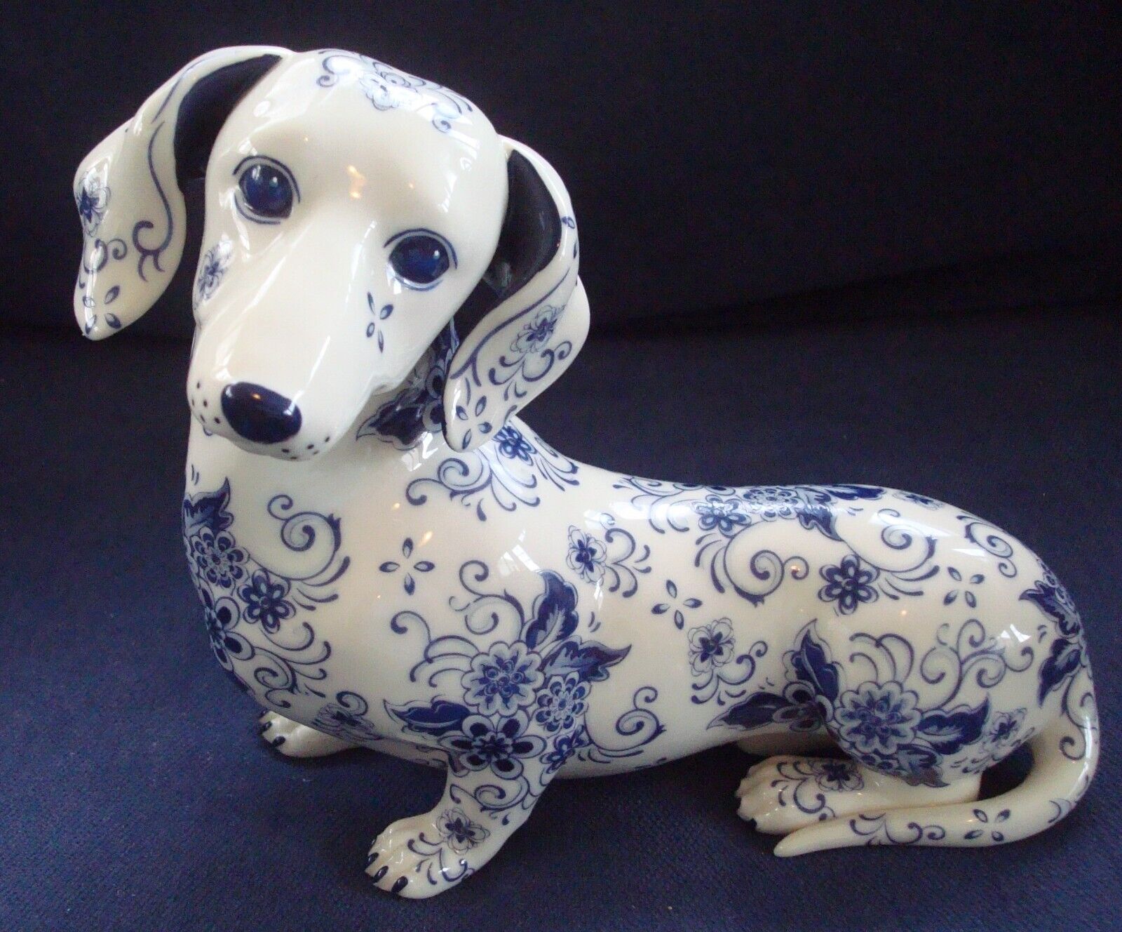 Danbury Mint Elegant Companion Blue Delft Dachshund Figurine