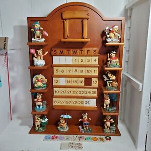 Winnie The Pooh Wooden Perpetual Calendar Danbury Mint