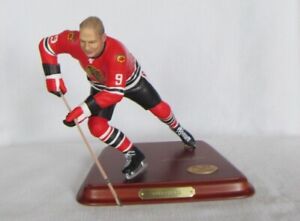 Chicago Blackhawks Bobby Hull HOF Danbury Mint Figurine