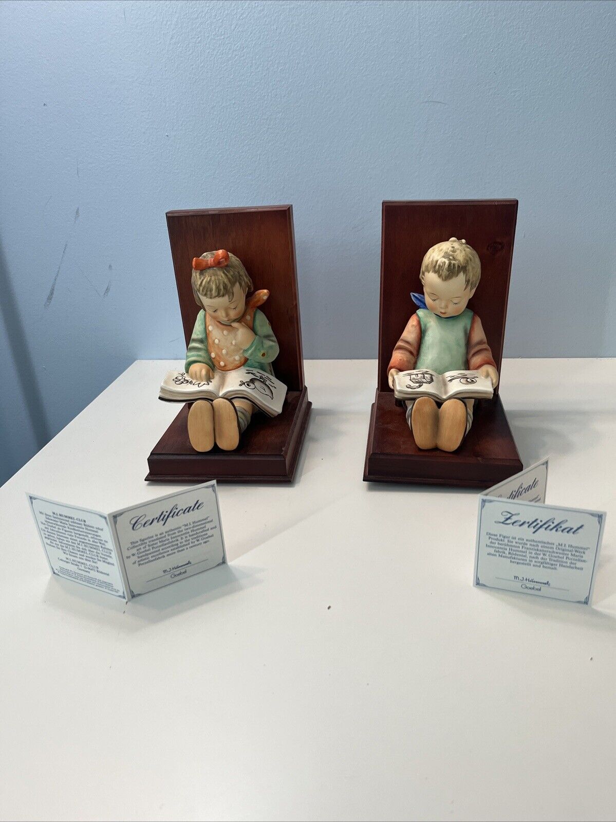 Hummel / Danbury Mint Bookworm boy girl Bookends set 1995 with box / stand /COA