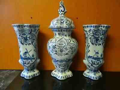 D82 - RARE ANTIQUE DELFT GINGER JAR & VASES GARNITURE - 1900 - 16 WINDMILL