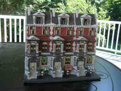 Dept 56 Christmas in The City Sutton Place Brownstones Retired 5961-7