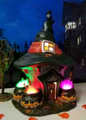 DEPT 56 Snow Village Halloween THREE WITCHES CAULDRON HAUNT! Hard To Find, Cool!