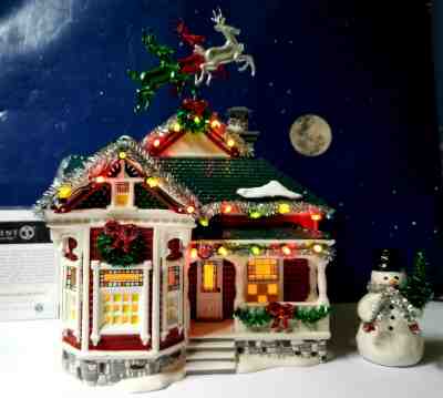 DEPT 56 Snow Village TINSEL & GARLAND HOUSE! Christmas Lane, Santa, Hard To Find