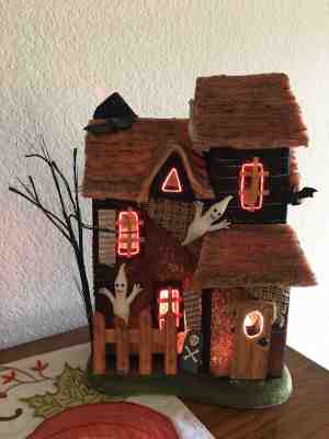 Dept 56 Fiber Optic Haunted House Halloween Rare 56.35080