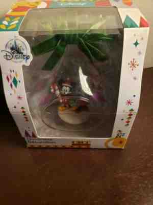 Disney 2018 Mickey And Minnie Ornament Brand New