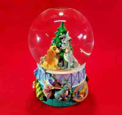 Disney Enesco Lady And The Tramp Dog Christmas Tree Music Deck Halls Snow Globe
