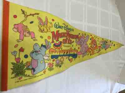 Disney Wuzzles Magic Kingdom On Ice 1985  Felt Pennant 29 X 11.5 Inches