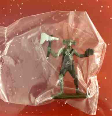 Disney Collector Packs Pirates of the Caribbean Park Series 8 Maccus New NIP