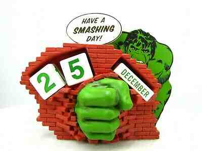 THE INCREDIBLE HULK DESK CALENDAR Perpetual MARVEL Disney Hallmark SMASHING DAY
