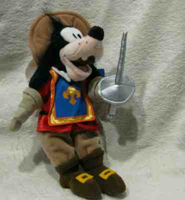 GOOFY three 3 MUSKETEER plush beanie NEW w/tags mini bean bag VINTAGE DISNEY