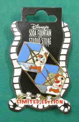 Disney Trading Pin DSF - Kite Series - Chip and Dale LE 300