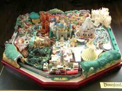 My Disneyland Diorama Model Set Miniature kit DeAGOSTINI Mickey Figure Ornament