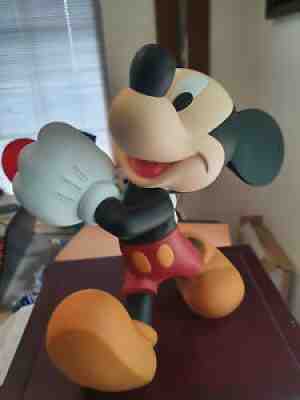 Extremely Rare! Walt Disney Mickey Mouse Walking Demons Merveilles Fig LE Statue