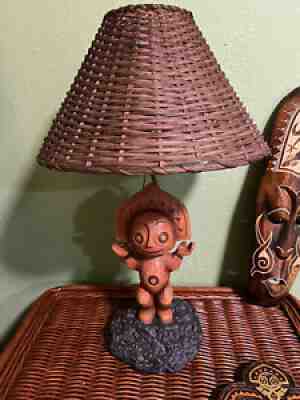 NEW GENUINE DISNEY POLYNESIAN VILLAGE RESORT MAUI TIKI TOTEM LAMP