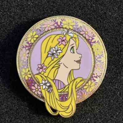 DISNEY PIN FANTASY NOUVEAU ROUND FLORAL PROFILE TANGLED RAPUNZEL. LONG HAIR