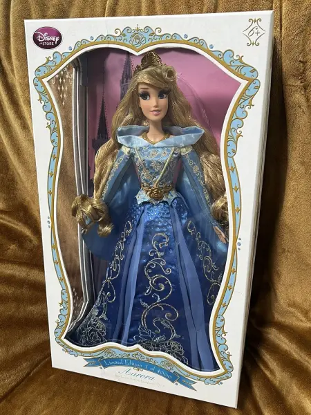 Disney Sleeping Beauty Limited Edition Aurora Blue Dress 17" Doll LE 136/ 4000