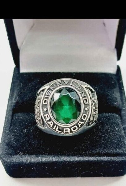 Disneyland - Cast Member - Disneyland Railroad - 10-Year Ring