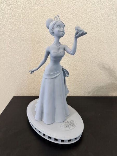 The 13” Princess and the Frog Tiana & Naveen Animator's Maquette Figurine RARE!!