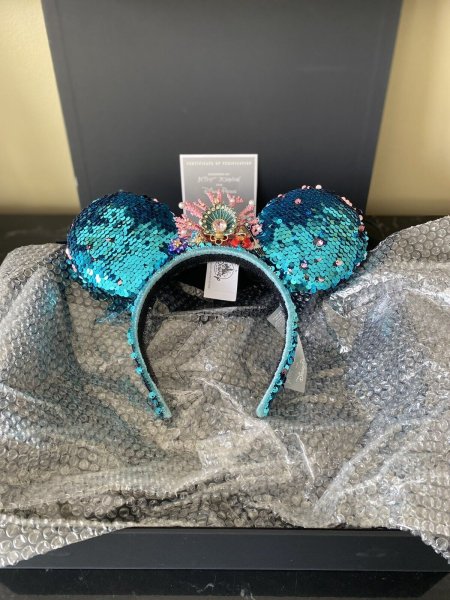 Betsy Johnson Micky Mouse Ears Disney Limited Edition Rare Little Mermaid