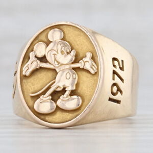 Vintage Disney Cast Member 1972 Mickey Mouse Class Ring 10k Gold Size 8.75