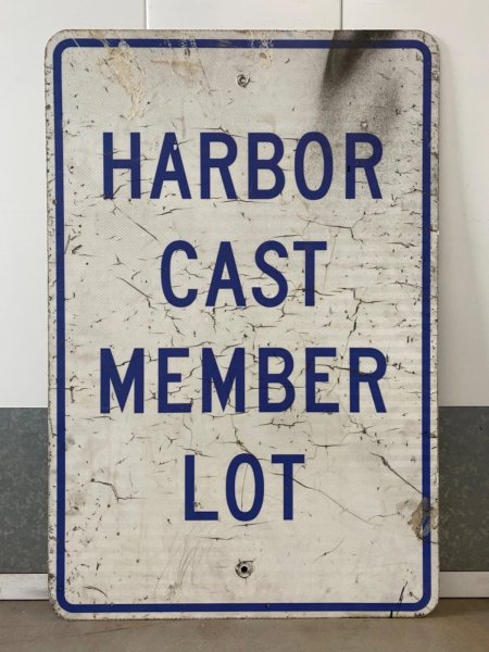 ? Very RARE Original Disneyland Disney Cast Member Parking Lot Metal Sign 1990s