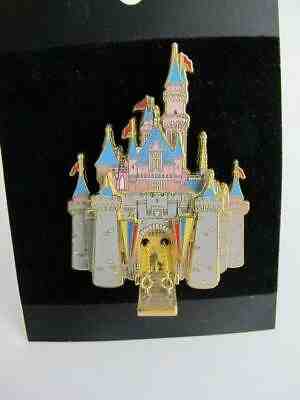 Details about  / walt disney world trading pin Magic Kingdom Cinderella castle vintage souvenir