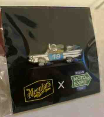 Disney Pixar / Meguiar's Moto Expo 2019 Wall-E & Eve Car Pin LE