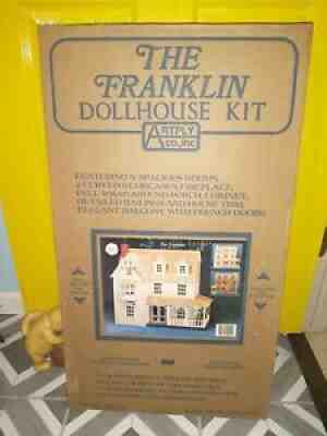 1979 Vintage Artply Co., Inc The Franklin Dollhouse Kit Model NO.124 Wooden NEW