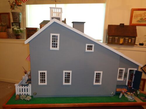 Vintage 1926 Style Tynietoy Nantucket Cottage Dollhouse