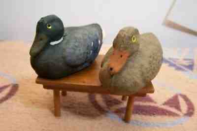 PAIR N-MINT EARLY CARRYLITE SALESMAN SAMPLE DUCK DECOY PAPER LABEL PAPER MACHE