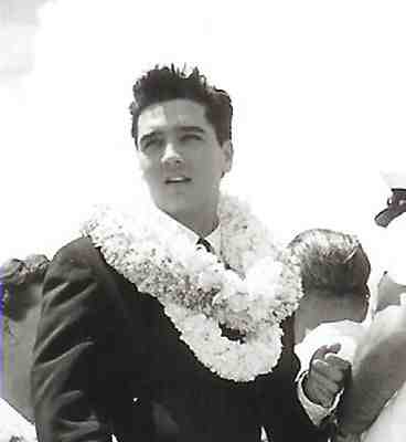 11 RARE! ELVIS PRESLEY photos from 1961 HAWAII CONCERT TOUR / Pan Am USS ARIZONA