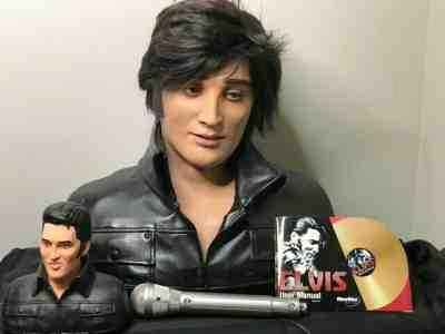 WowWee Alive Elvis - Animatronic Singing & Talking Bust 2007 w/Elvis Speaker/Mic
