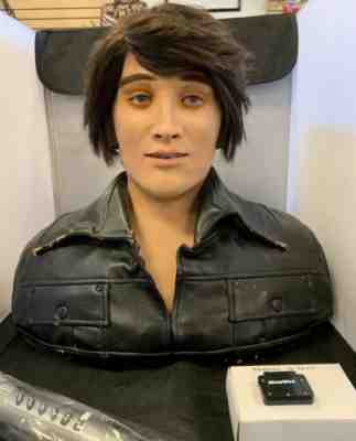 Elvis Presley Talking Bust by WowWee Tested Working With One Cartridge
