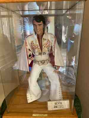 Elvis presley top porcelain doll