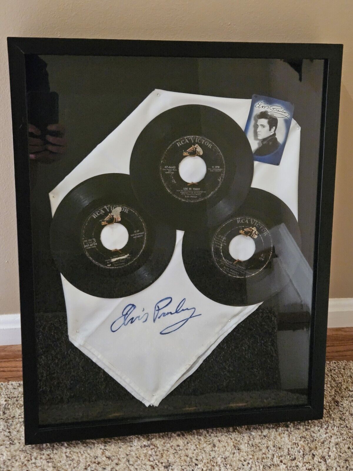 ONE OF A KIND -- Elvis Presley Shadowbox with SIGNED CONCERT SCARF