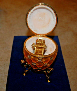 Faberge Coronation Egg Imperial Coach Collector Society in Blue Velvet Box 2003