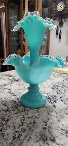 Fenton epergne