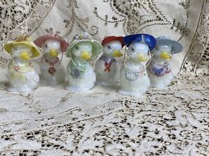 FENTON ART GLASS IRIDESCENT PUDDLE PARADE 6pc HAND PAINTED DUCKS DUCKLINGS SET