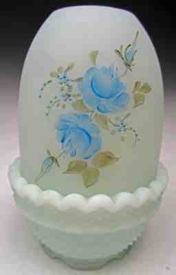 Vintage Fenton Blue Roses on Blue Satin Fairy Lamp Light #7300BL made 1981-1982