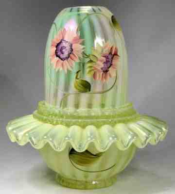 STUNNING Vintage Fenton Opalescent Topaz Vaseline Glass RUFFLE Fairy Lamp Light