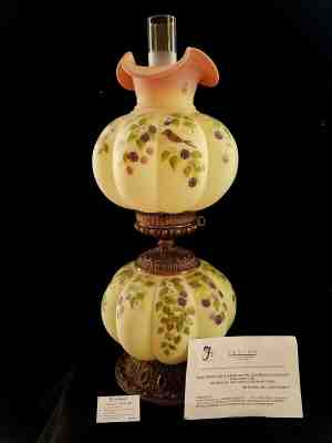 RARE Fenton GONE WITH THE WIND "SONG SPARROW" Burmese Lamp #351/950 Scott Fenton