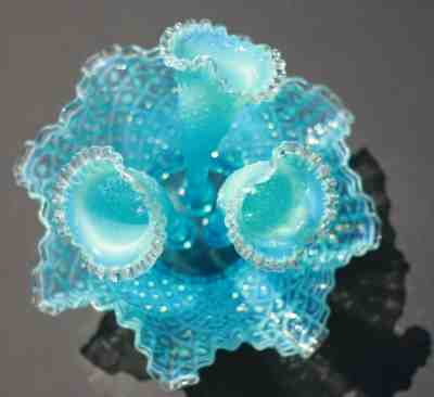 PERFECT Fenton Glass Blue Opalescent Diamond Lace Silver Crest Pattern Epergne 