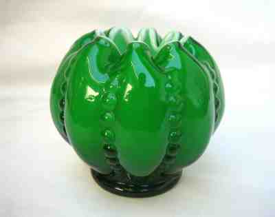 Vintage Fenton IVY Cased Green 3.5